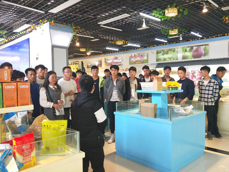 beat365成功举办“筑梦之旅”创新创业训练(图2)