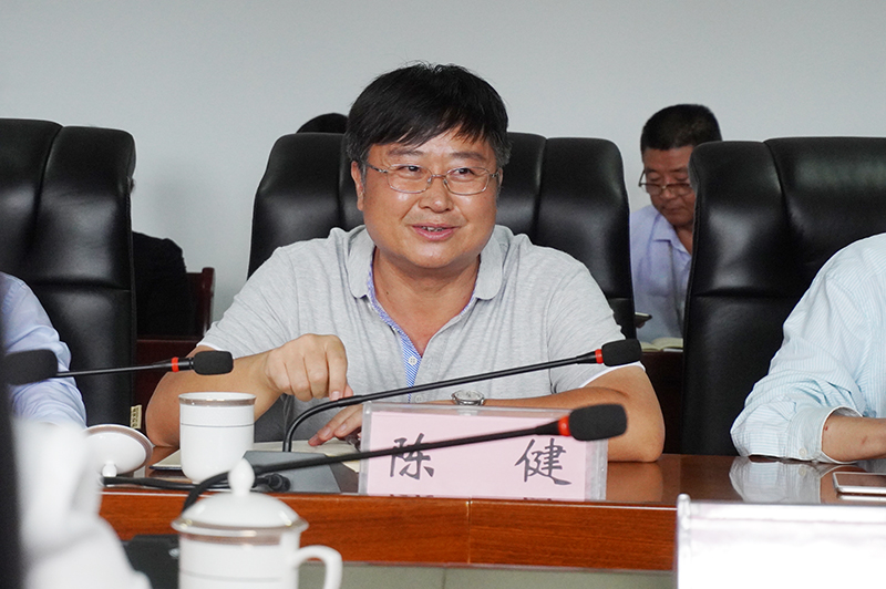 省教育厅党组成员、工会主席王慧到beat365开展秋季学期开学工作专项督导检查(图4)