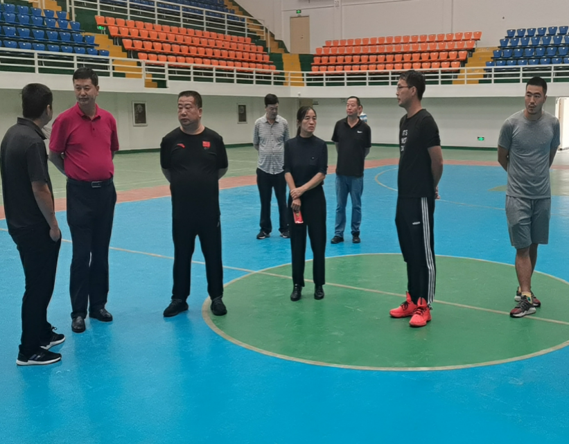 市文体广电旅游局来beat365调研铜仁市第四届运动会场地情况(图1) 市文体广电旅游局来beat365调研铜仁市第四届运动会场地情况(图1)