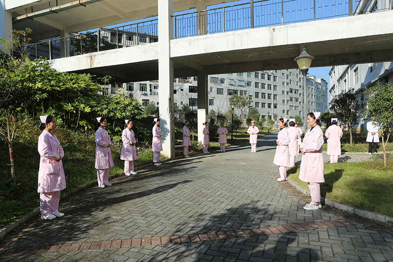 beat365在线唯一官网第三届护理技能大赛(图6)