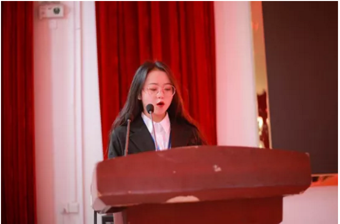 健康学院组织召开团总支干部换届选举暨表彰大会(图2) 健康学院组织召开团总支干部换届选举暨表彰大会(图2)