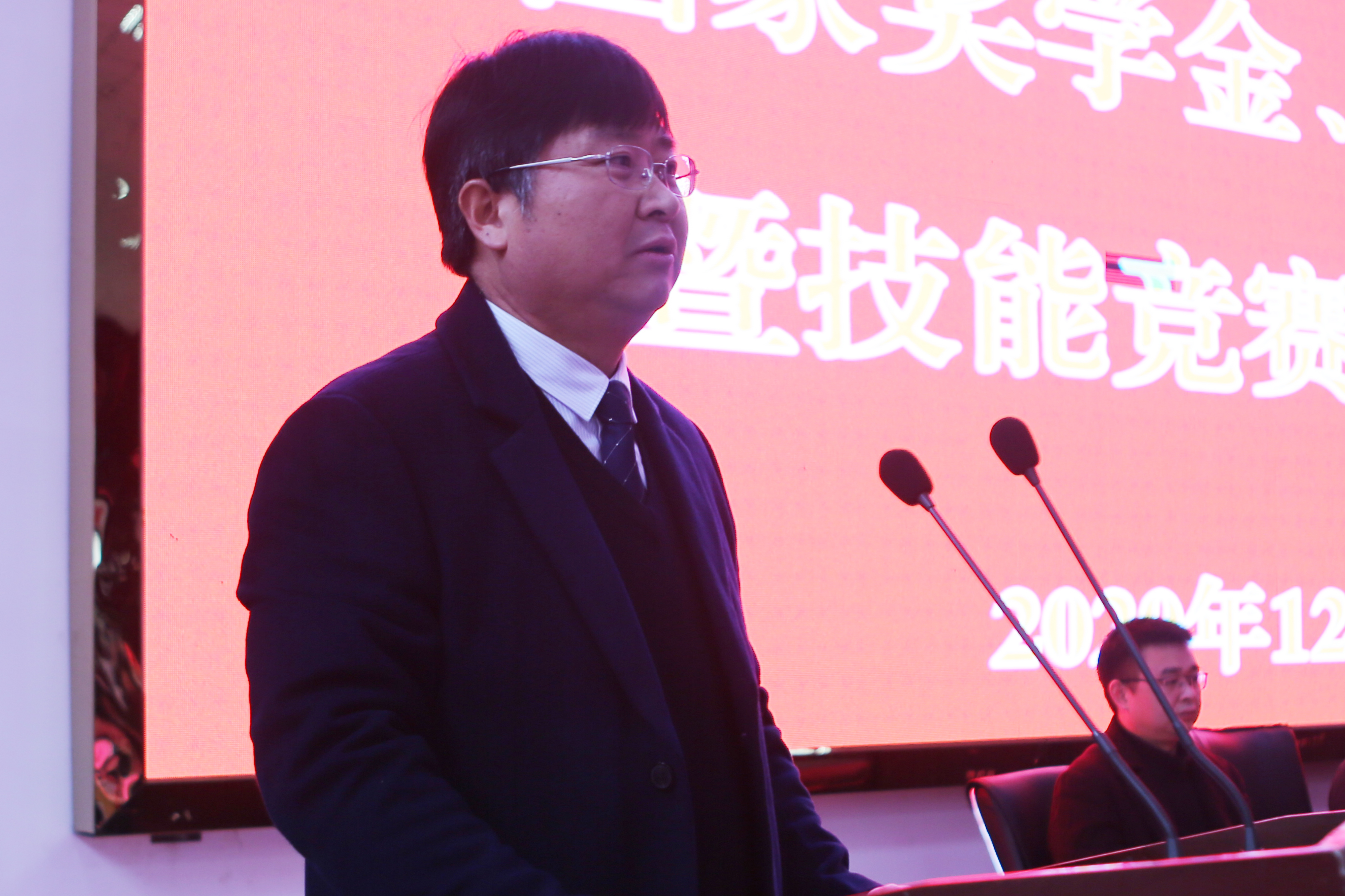 beat365举行2019—2020学年度国家奖学金、“三优”暨技能竞赛表彰大会(图2)