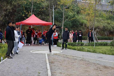 礼赞百年,筑梦青春——beat365在线唯一官网第七届田径运动会(图4) 礼赞百年,筑梦青春——beat365在线唯一官网第七届田径运动会(图4)