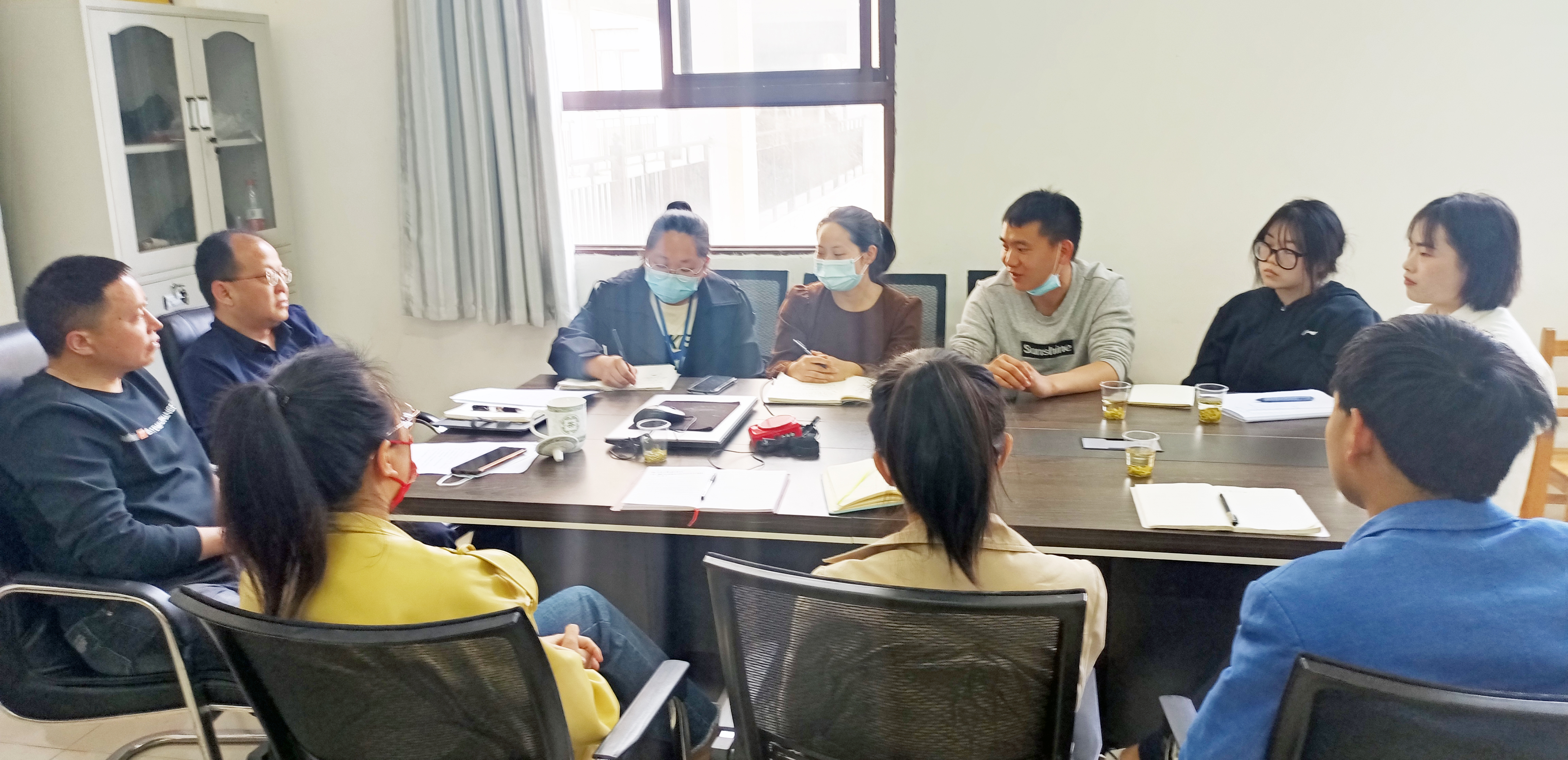 思路清   创意新  上手易  落地实    ——现代服务与管理学院召开“双创”经验分享会 (图3)