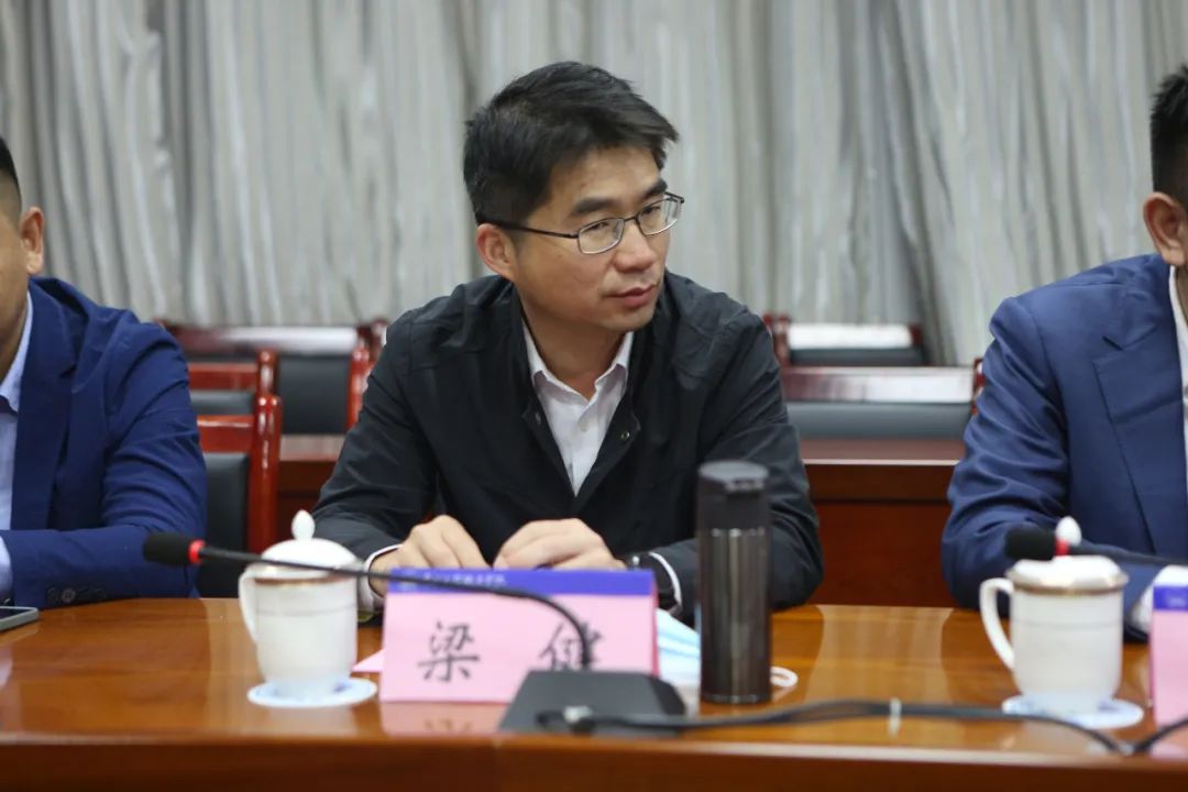 德江县2022年东西部协作校企合作座谈会在beat365在线唯一官网召开(图2)