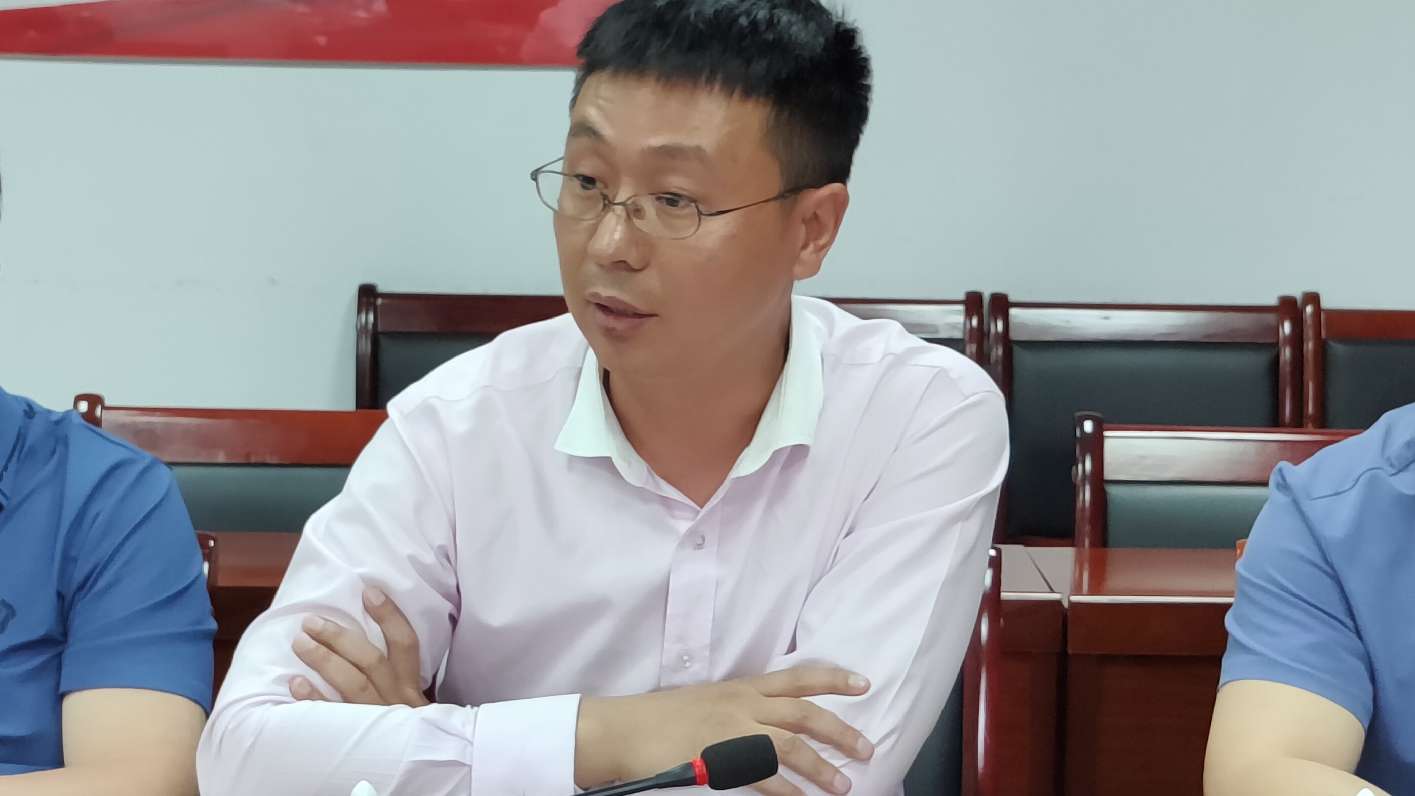 九三学社铜仁市委到beat365在线唯一官网开展调研座谈会(图3)