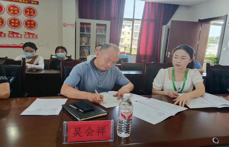 共建实习基地  共育护理人才 ——beat365在线唯一官网与三穗县人民医院共建教学实习基地签约暨挂牌仪式(图1)