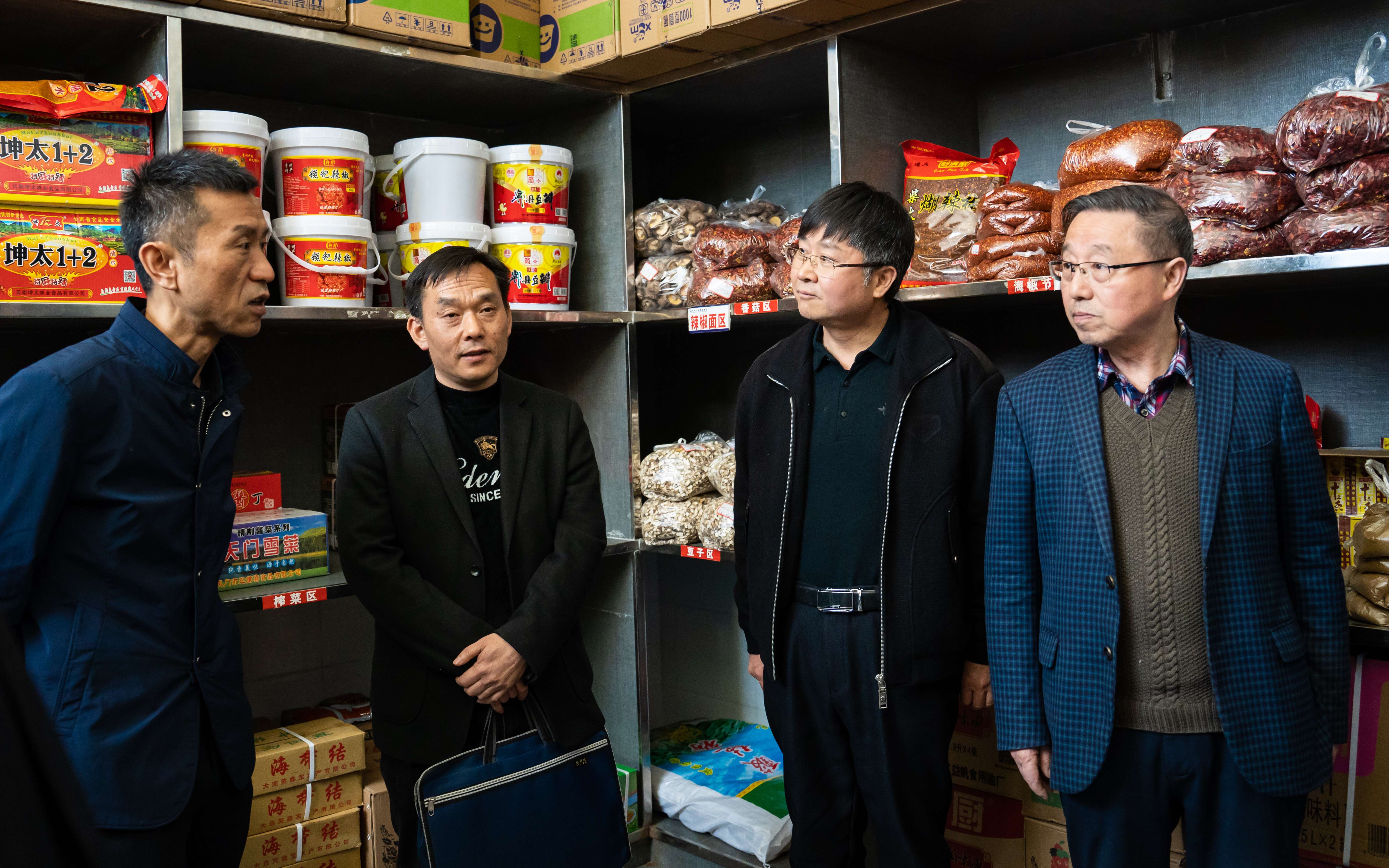 市政府督查组来beat365开展食品安全包保督导工作(图3)