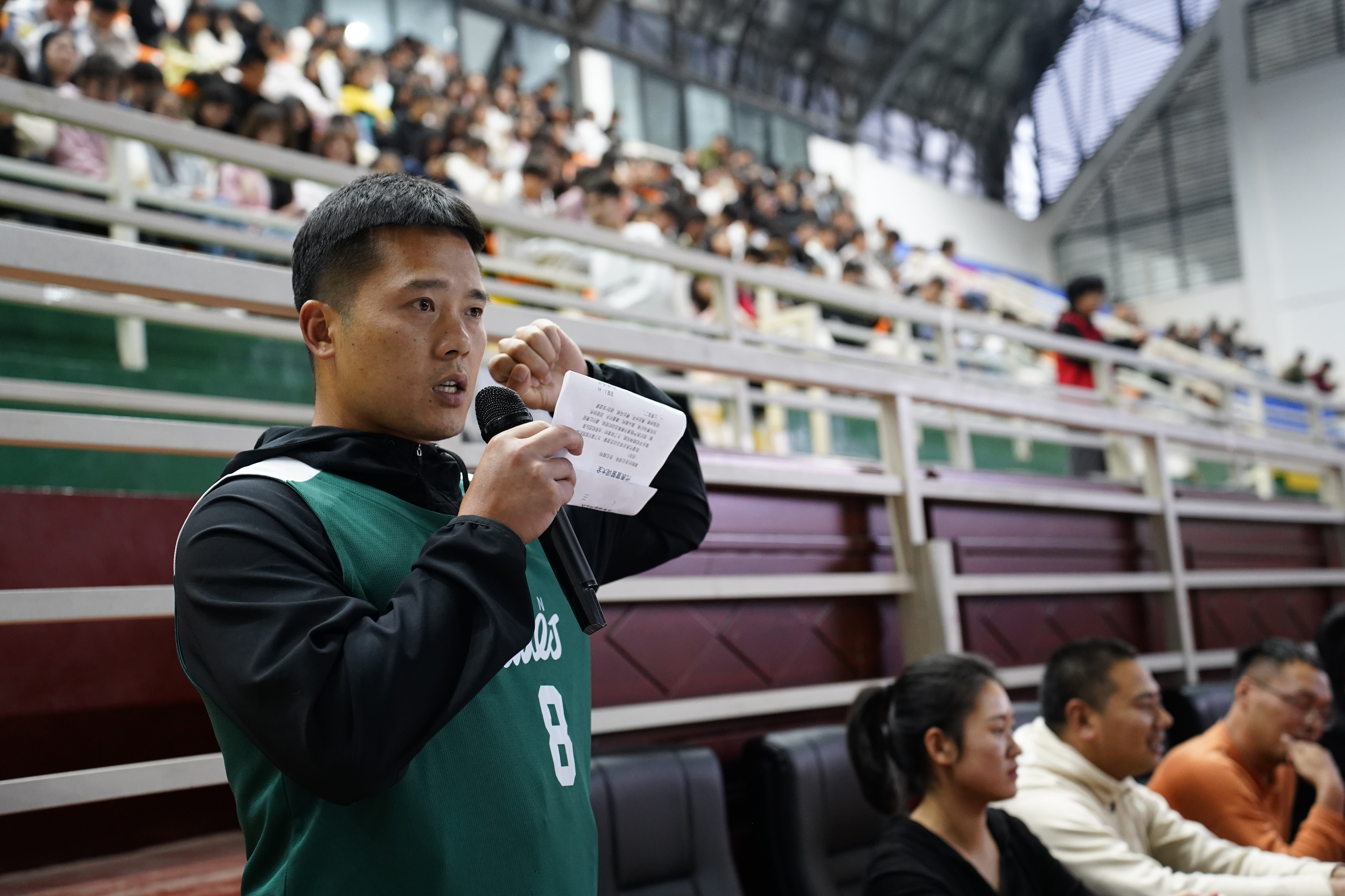 追“球”卓越 点燃夏天｜beat365第四届“工会杯”暨第八届“贵工杯”系列球赛开幕(图4)