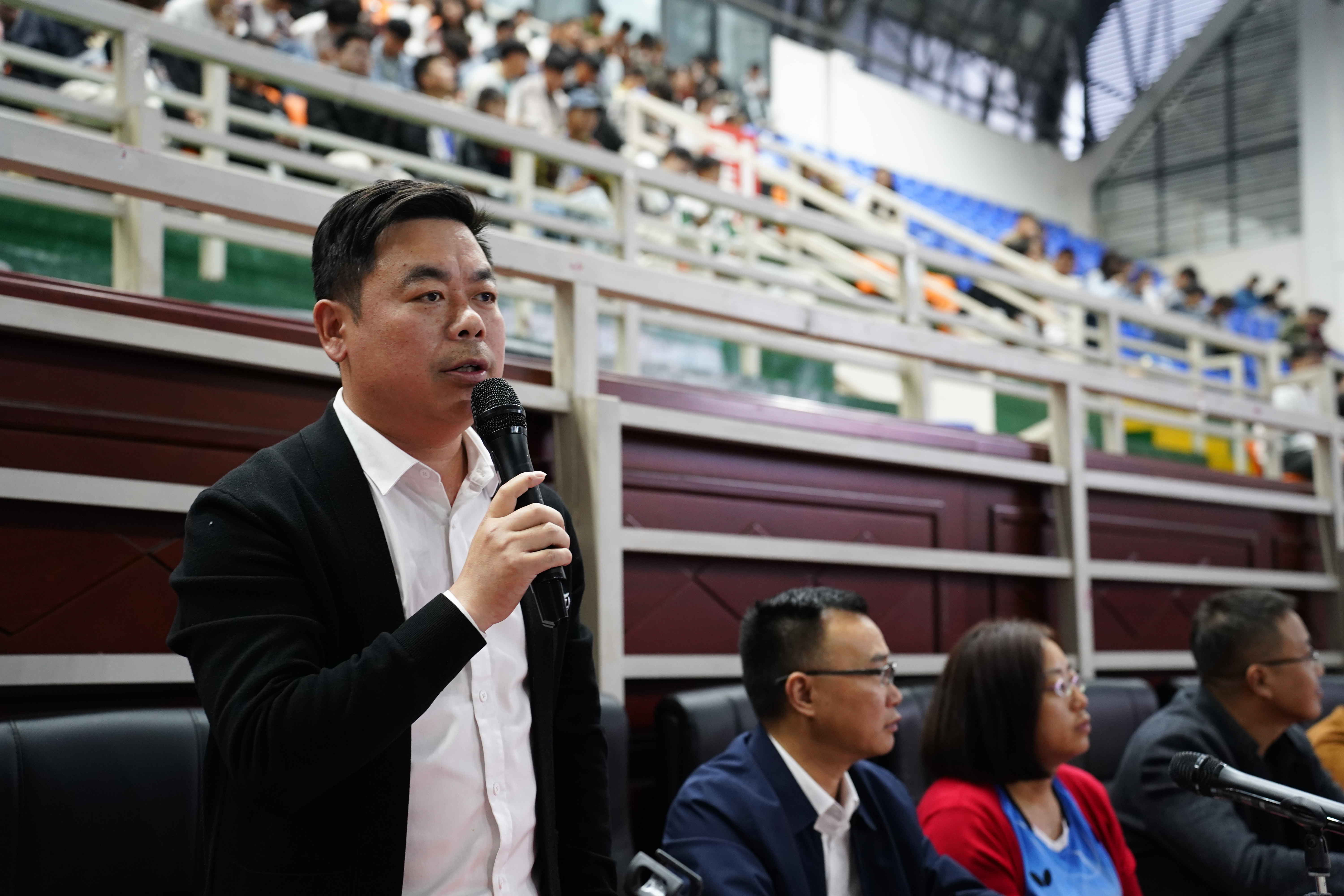 追“球”卓越 点燃夏天｜beat365第四届“工会杯”暨第八届“贵工杯”系列球赛开幕(图6)