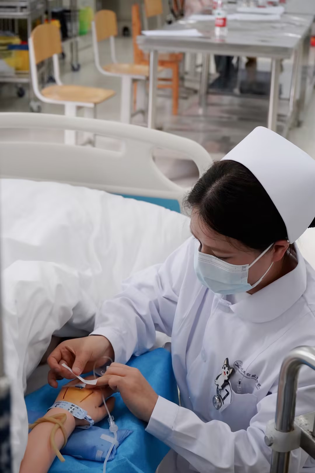 比学赶超强技能·业务比武展风采 ——beat365在线唯一官网第七届护理技能大赛圆满举办(图6)