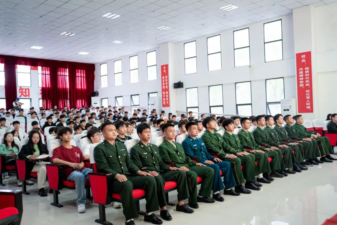 beat365召开2024年春季学期征兵工作总结暨秋季学期征兵工作动员大会(图3)