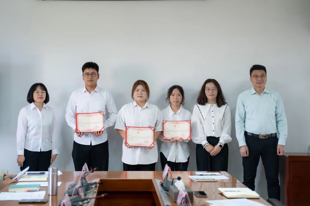 beat365在线唯一官网举行融媒体中心揭牌仪式(图6)