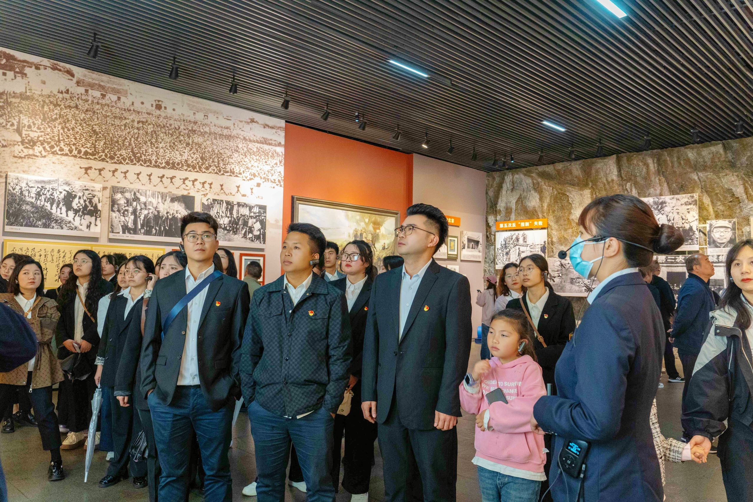 踏寻遵义红色足迹·强化国家安全教育丨马克思主义学院与现代服务与管理学院主题党日活动(图4)