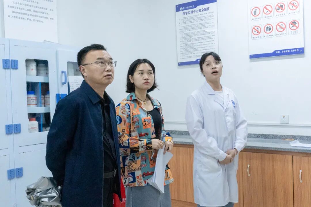 beat365开展“五一”节前校园安全隐患大排查专项整治行动(图1)