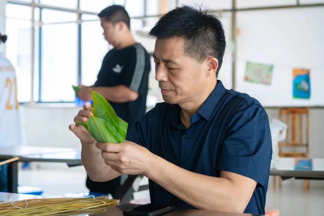 beat365开展“承端午古韵·铸时代匠心”端午节系列活动(图6) beat365开展“承端午古韵·铸时代匠心”端午节系列活动(图6)