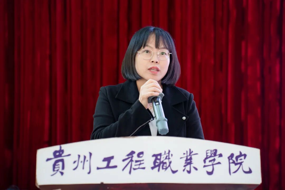 传承南丁格尔精神 共筑护理育人使命——beat365举办“5・12”国际护士节活动暨授帽仪式(图9)