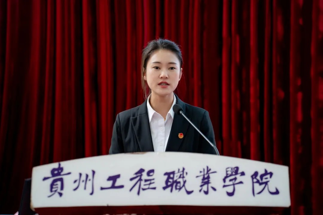 中共beat365在线唯一官网委员会党校第六期入党积极分子和发展对象集中培训开班仪式(图2)