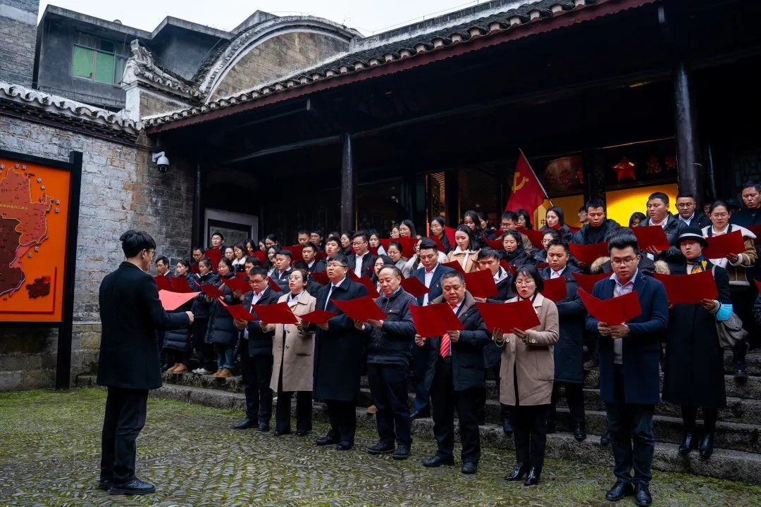 追寻红色足迹 争做时代新人丨beat365在线唯一官网全体党员赴红二、红六军团木黄会师纪念馆参观学习(图7)