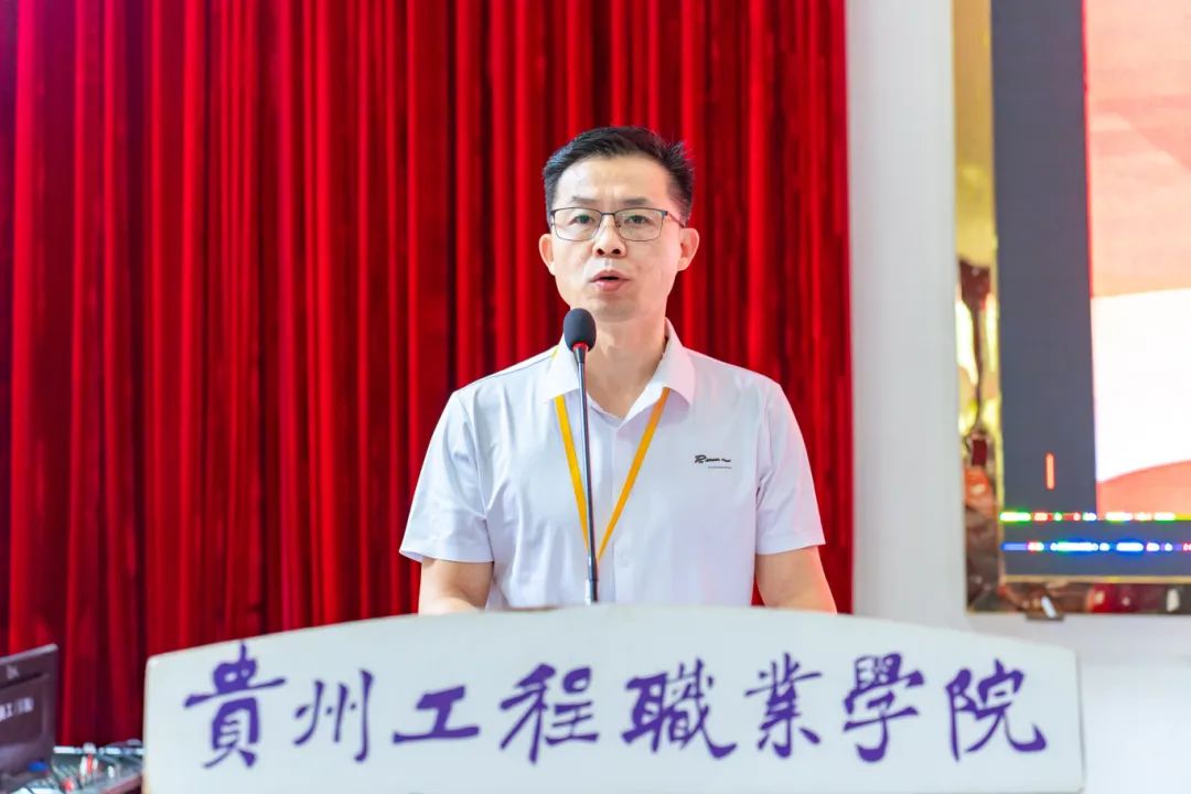 匠心筑梦 启航未来丨beat365举行2025届毕业典礼(图5)