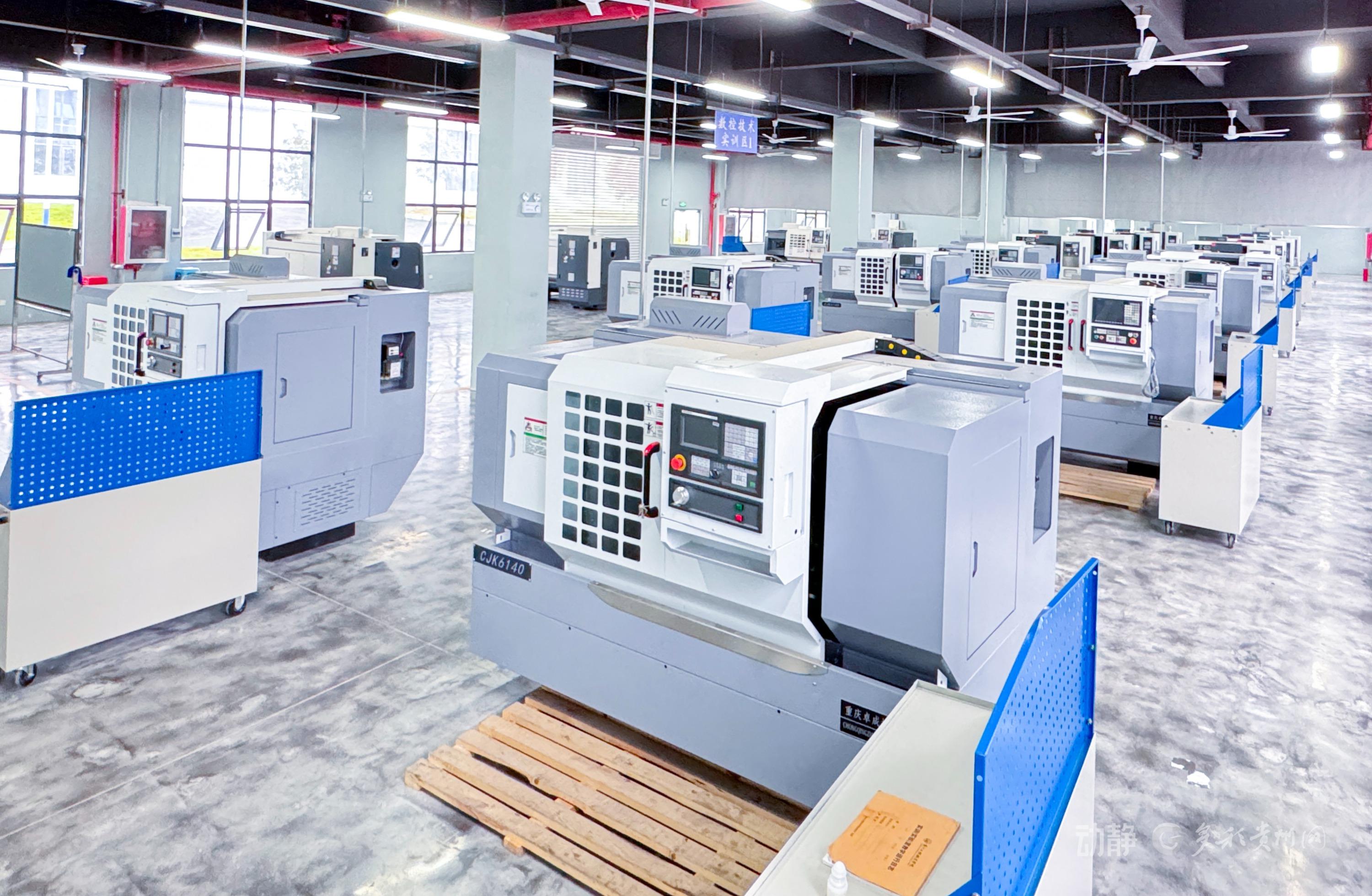 锚定职业教育航向 beat365在线唯一官网十年砥砺铸华章(图12)