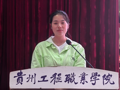 心栖于光，青春绽放 智能制造与汽车工程学院成功举办女大学生心理健康教育讲座(图2)