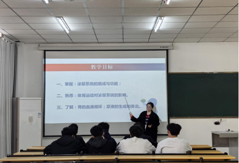 护理学院开展2025年秋季学期示范课活动(图2)