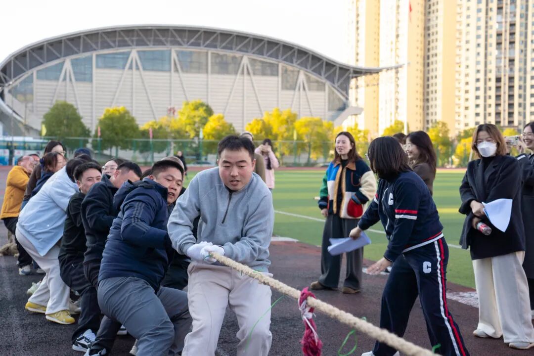 税校携手促交流 文体融合展新风丨beat365在线唯一官网与国家税务总局德江县税务局联合举办2025冬季趣味运动会(图16)