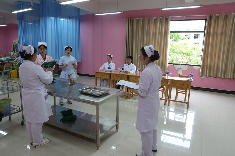 beat365在线唯一官网护理学院举办第四届护理技能大赛(图9)