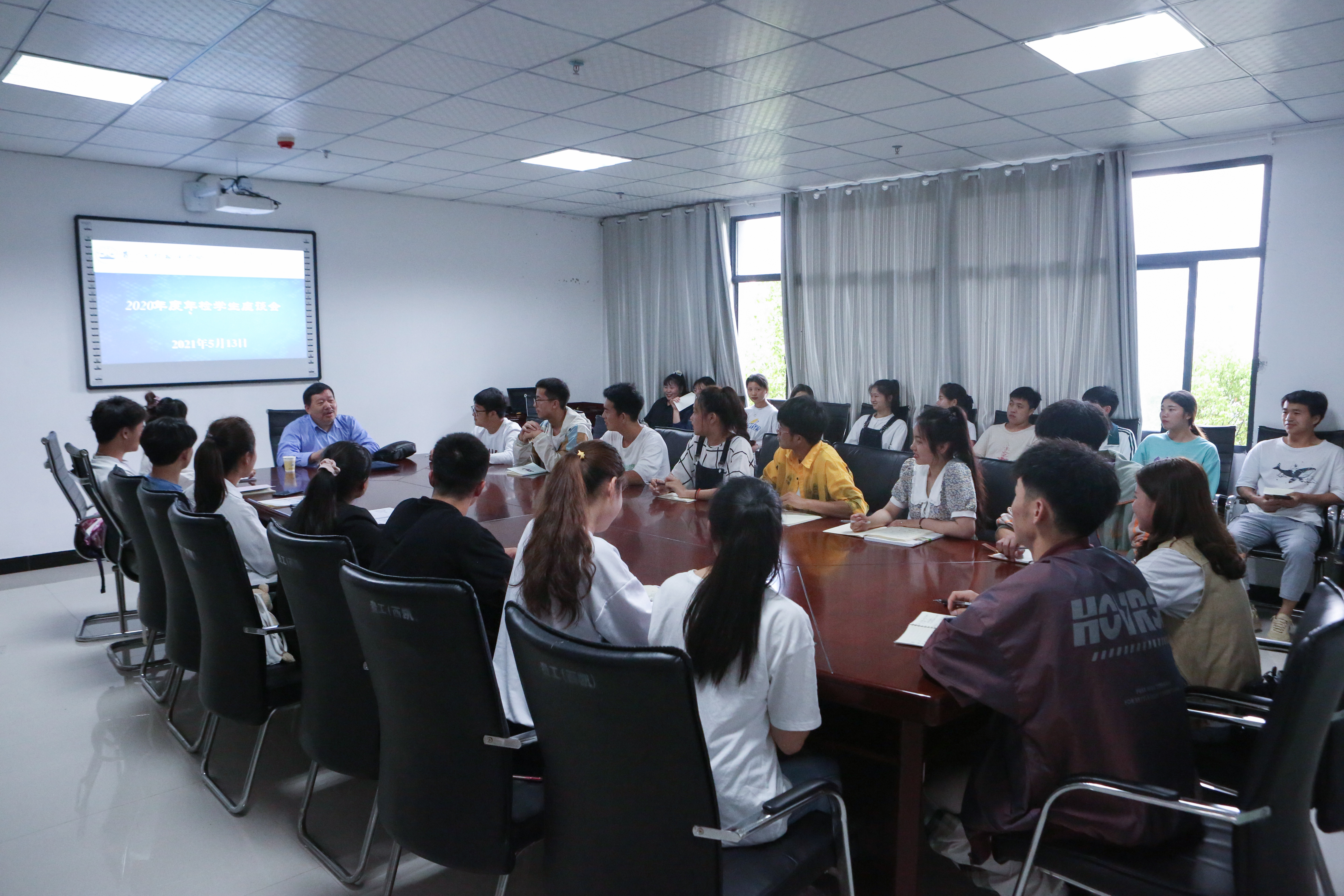 贵州省教育厅专家组莅临beat365开展 2020年度年检工作(图5)