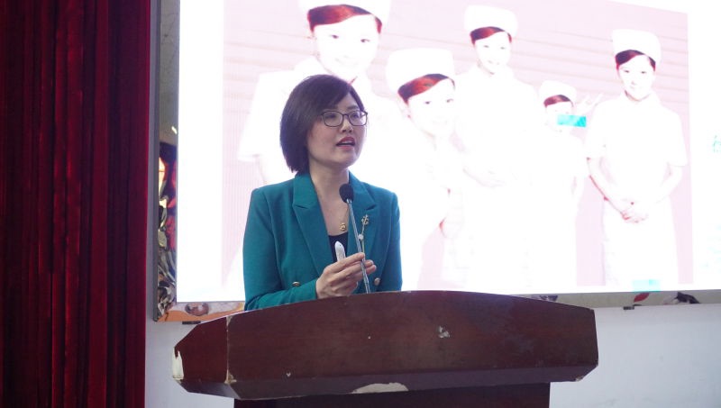 职业教育活动丨德江县民族中医院护理部主任刘兰来beat365开展学术讲座(图1)